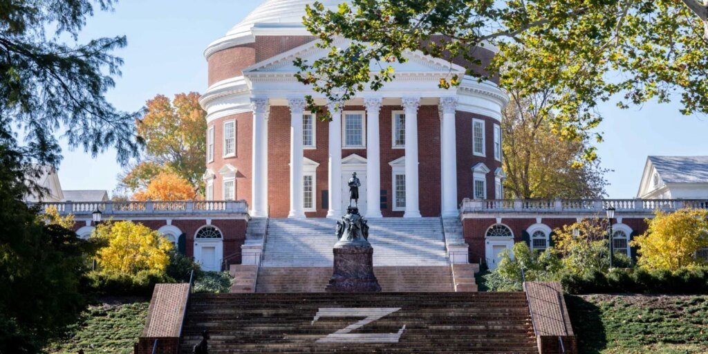 HP-About-UVA-A-view-of-the-Rotunda-and-Jefferson-statue-on-a-sunny-fall-day-2400x1200-1.jpg