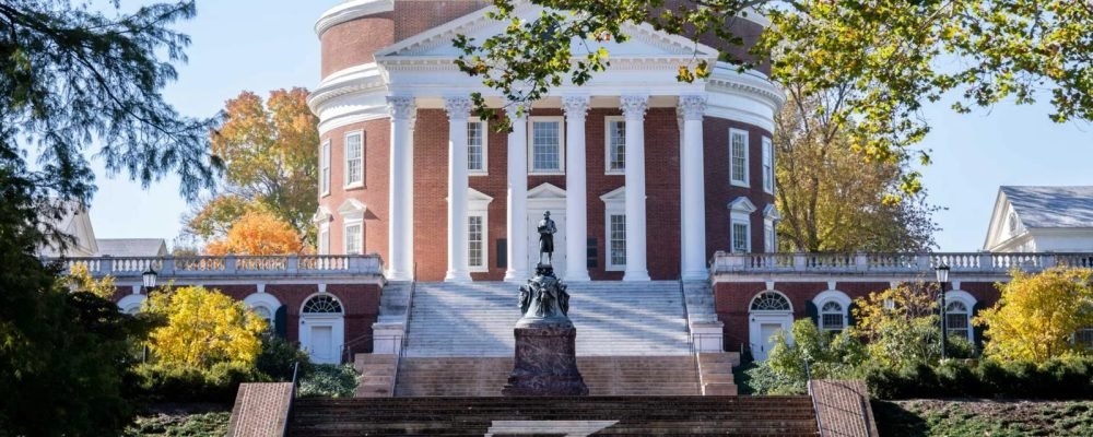 HP-About-UVA-A-view-of-the-Rotunda-and-Jefferson-statue-on-a-sunny-fall-day-2400x1200-1.jpg
